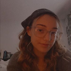 Meet your Posher, Savannah